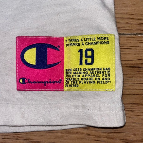 CHAMPION reverse weave white logo crop top - Picture 2 of 4